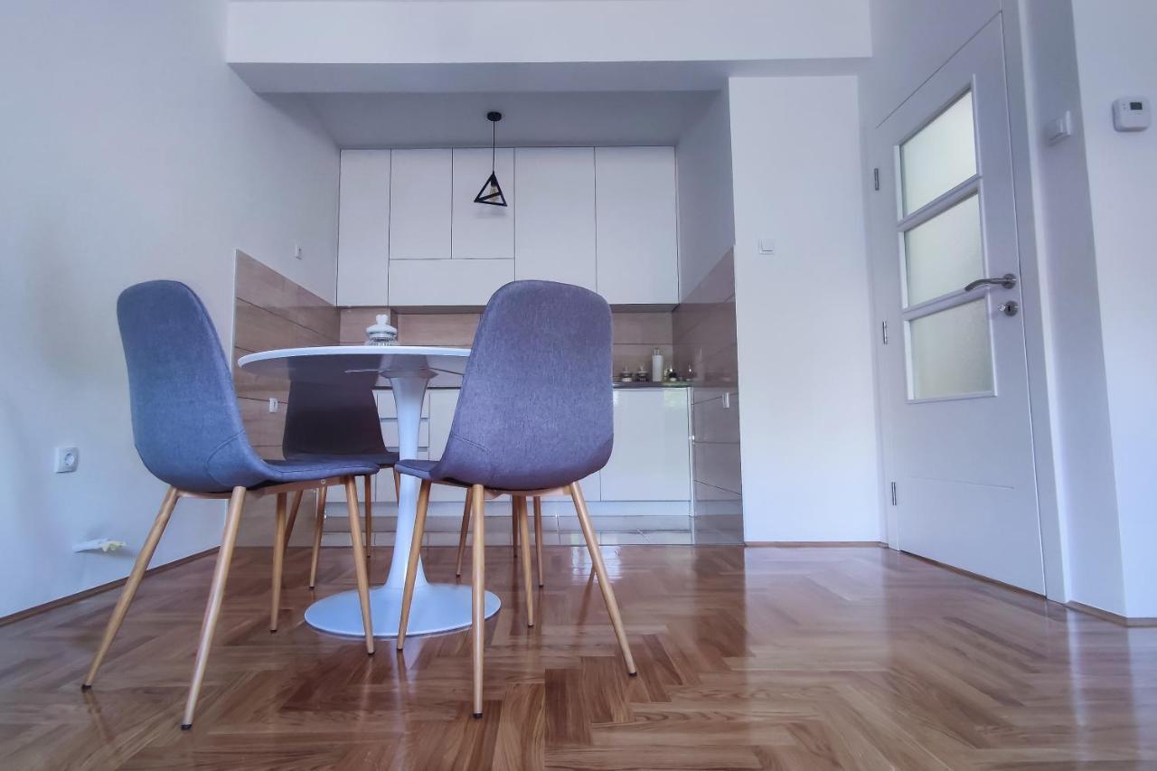 Apartman Vukovic 特雷比涅 外观 照片